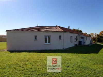 For sale Champdolent 8 rooms 157 m2 Charente maritime (17430) photo 2