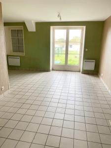 For rent Roussines 3 rooms 72 m2 Indre (36170) photo 1