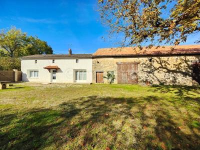 For sale Chaunay 6 rooms 145 m2 Vienne (86510) photo 1