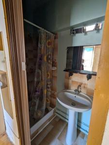 For sale Aulas 3 rooms 47 m2 Gard (30120) photo 4