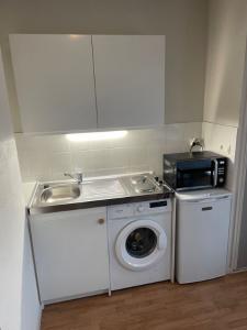 For rent Lyon-1er-arrondissement 1 room 19 m2 Rhone (69001) photo 0