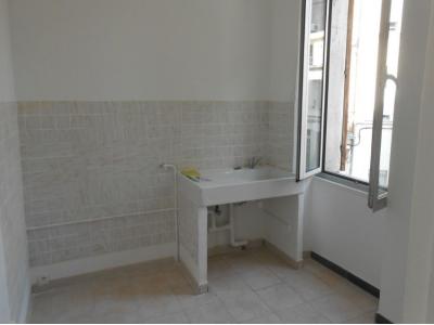 For rent Marseille-10eme-arrondissement 1 room 29 m2 Bouches du Rhone (13010) photo 2