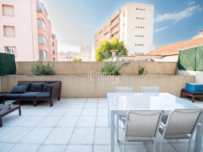For sale Marseille-9eme-arrondissement 3 rooms 63 m2 Bouches du Rhone (13009) photo 2