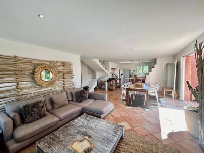 For sale centre ville, cole, comm 5 rooms 126 m2 Herault (34140) photo 4