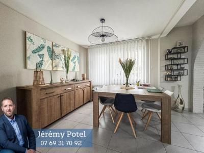 For sale Cambrai 7 rooms 109 m2 Nord (59400) photo 1