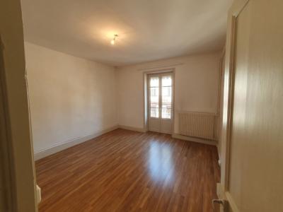 For rent Charbonnieres-les-bains 3 rooms 65 m2 Rhone (69260) photo 2