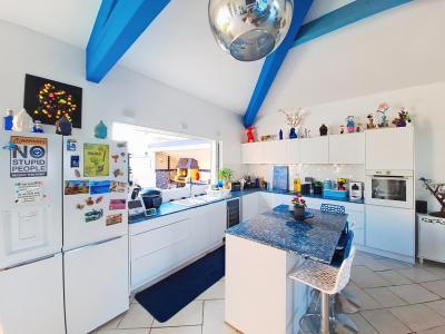 For sale Saint-mitre-les-remparts 6 rooms 145 m2 Bouches du Rhone (13920) photo 4