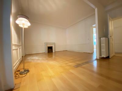 Acheter Appartement 62 m2 Paris-18eme-arrondissement