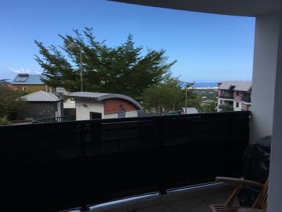 Louer Appartement Possession 796 euros