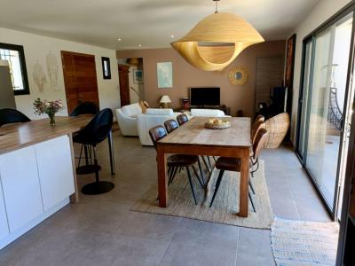For sale Plan-de-la-tour 5 rooms 140 m2 Var (83120) photo 3