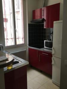 For rent Paris-18eme-arrondissement 2 rooms 40 m2 Paris (75018) photo 0