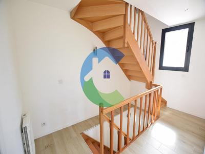 For sale Ballainvilliers 4 rooms 74 m2 Essonne (91160) photo 4