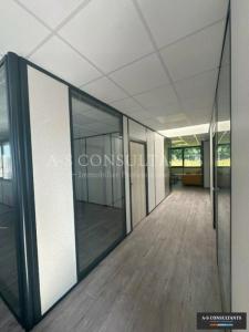 Louer Bureau 630 m2 Pont-de-beauvoisin
