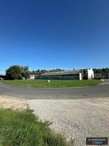 Louer Commerce 800 m2 Pont-de-beauvoisin