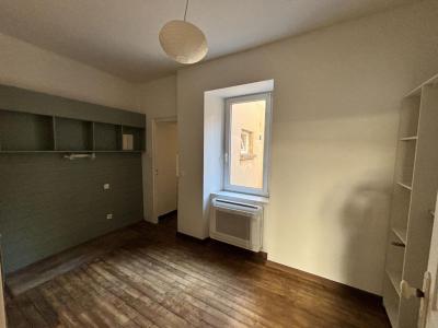 Louer Appartement 32 m2 Saint-brieuc