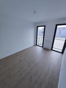For rent Tours 2 rooms 42 m2 Indre et loire (37000) photo 3
