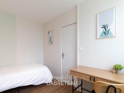 Louer Appartement 106 m2 Villeurbanne