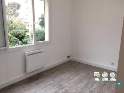For rent Toulon 3 rooms 331 m2 Var (83000) photo 2