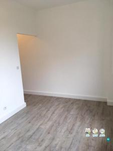 For rent Toulon 3 rooms 331 m2 Var (83000) photo 3