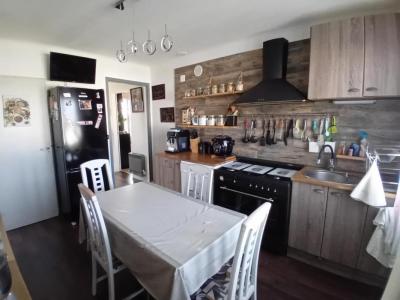 For sale Niort 4 rooms 100 m2 Deux sevres (79000) photo 1