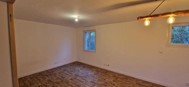 For sale Besse 4 rooms 100 m2 Cantal (15140) photo 3