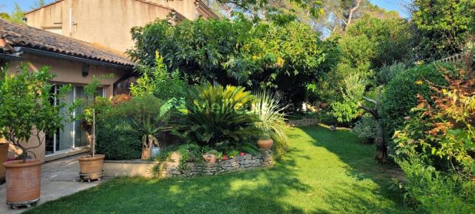 For sale Bagnols-sur-ceze 8 rooms 257 m2 Gard (30200) photo 1