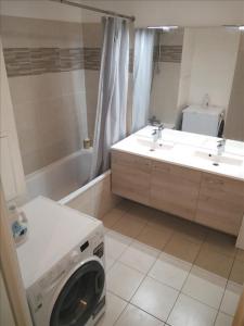 For rent Herblay 3 rooms 56 m2 Val d'Oise (95220) photo 4