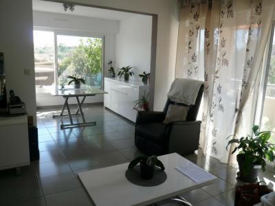 For sale Nimes 5 rooms 94 m2 Gard (30900) photo 4