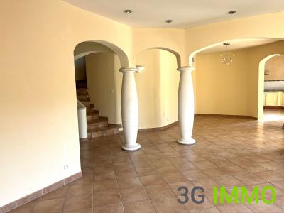 For sale Colombiers 4 rooms 123 m2 Herault (34440) photo 2