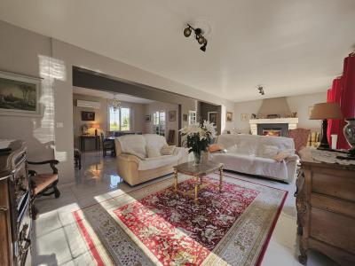 For sale Thiviers 8 rooms 285 m2 Dordogne (24800) photo 4