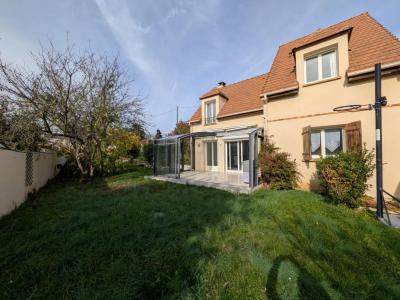 For sale Clayes-sous-bois 6 rooms 120 m2 Yvelines (78340) photo 1