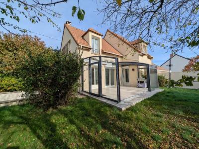 For sale Clayes-sous-bois 6 rooms 120 m2 Yvelines (78340) photo 2