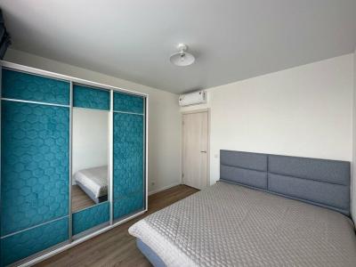 For rent Paris-18eme-arrondissement 2 rooms 37 m2 Paris (75018) photo 1