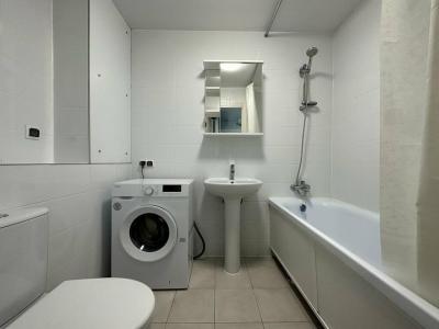 For rent Paris-18eme-arrondissement 2 rooms 37 m2 Paris (75018) photo 4