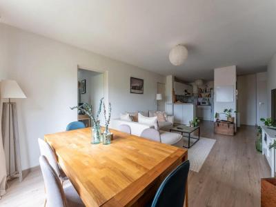 For sale Bouscat 4 rooms 75 m2 Gironde (33110) photo 2