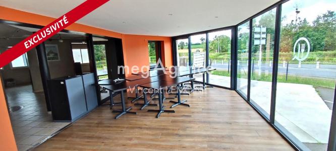 Acheter Local commercial Saint-quentin-sur-le-homme 340000 euros