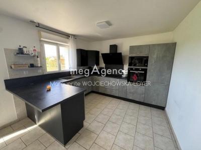 For sale Fresnay-sur-sarthe 4 rooms 85 m2 Sarthe (72130) photo 3