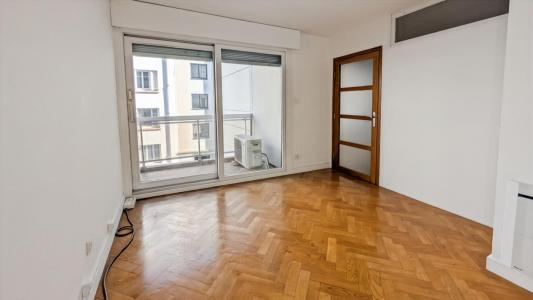 For rent Lyon-6eme-arrondissement 2 rooms 61 m2 Rhone (69006) photo 3
