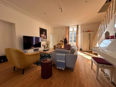 For rent Chapelle-sur-erdre 6 rooms 137 m2 Loire atlantique (44240) photo 1