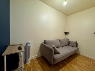 For sale Villejuif 1 room 29 m2 Val de Marne (94800) photo 3