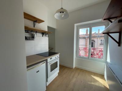For rent Lyon-2eme-arrondissement 2 rooms 46 m2 Rhone (69002) photo 0