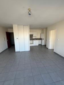 For rent Venissieux 2 rooms 48 m2 Rhone (69200) photo 0