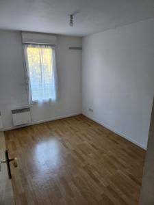 For rent Choisy-le-roi 2 rooms 45 m2 Val de Marne (94600) photo 2