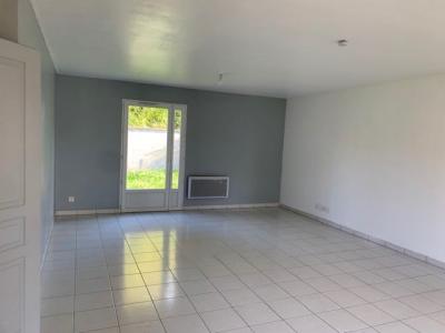 For rent Vaudes 4 rooms 100 m2 Aube (10260) photo 0