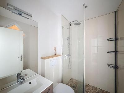 For sale 3 rooms 50 m2 Saone et loire (71000) photo 4