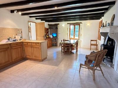 For sale 5 rooms 108 m2 Charente (16350) photo 4