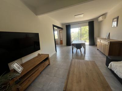 For sale 4 rooms 108 m2 Gard (30800) photo 3