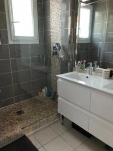 Louer Maison 115 m2 Saint-medard-en-jalles