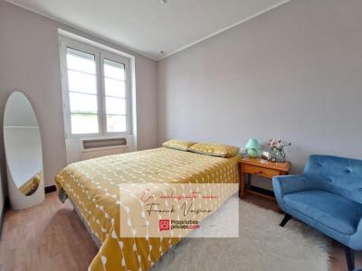 For sale Herbiers 4 rooms 78 m2 Vendee (85500) photo 1