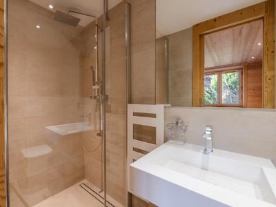 For sale Chamonix-mont-blanc 7 rooms 196 m2 Haute savoie (74400) photo 3
